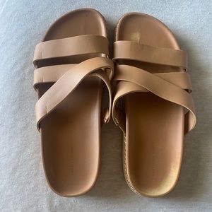 American Eagle sandals